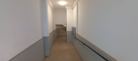 3 bedrooms Apartment in Florence, Italy No. 378059 22