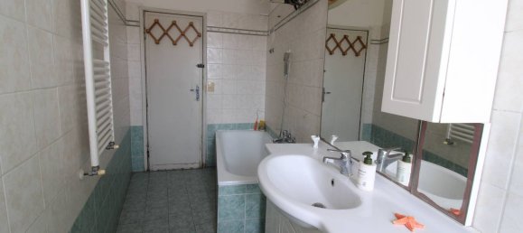 3 bedrooms Apartment in Florence, Italy No. 378059 16