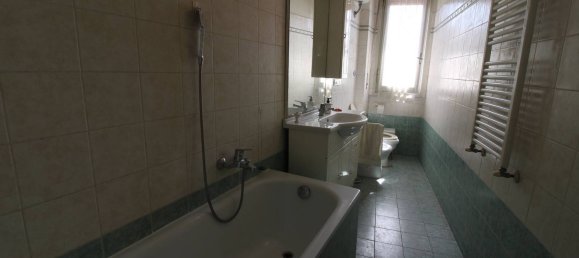 3 bedrooms Apartment in Florence, Italy No. 378059 18