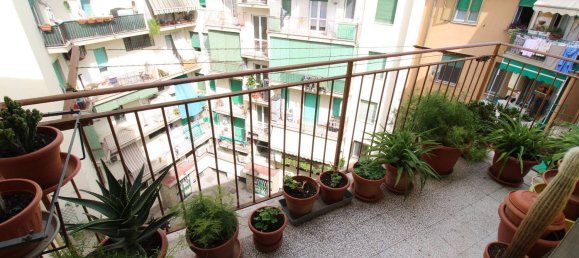3 bedrooms Apartment in Florence, Italy No. 378059 10