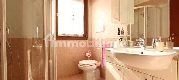 3 bedrooms Villa in Verona, Italy No. 322716 10