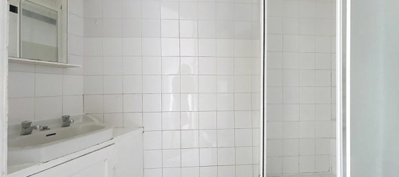 Квартира с 1 спальней в Ренн, Франция № 359053 4