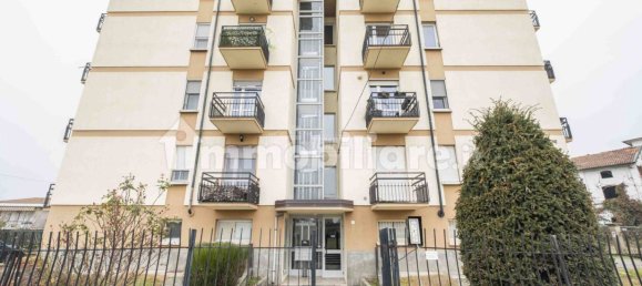 2 Schlafzimmer Wohnung in Novara, Italy, Nr. 284181 2