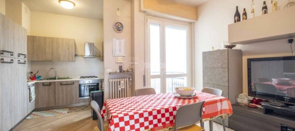 2 Schlafzimmer Wohnung in Novara, Italy, Nr. 284181 7