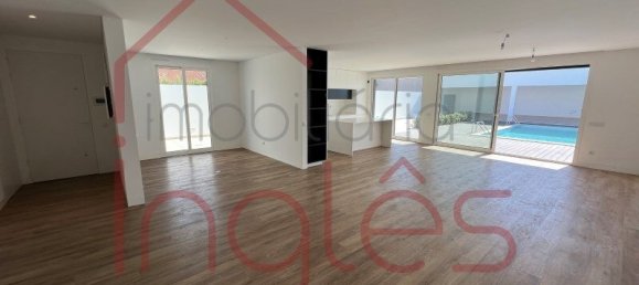 3 bedrooms House in Cartaxo, Portugal No. 142622 4