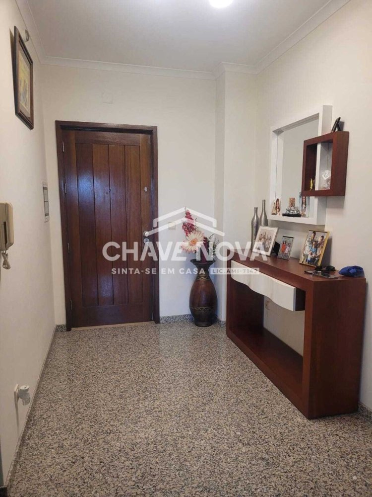 3 bedrooms Apartment in Castelo da Maia, Portugal No. 268852