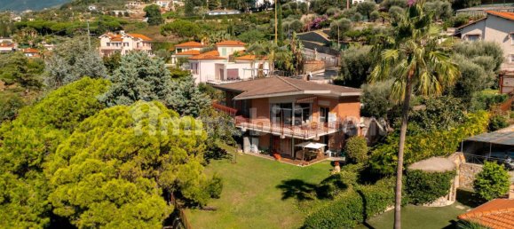 6 Schlafzimmer Villa in Bordighera, Italy, Nr. 215577 11