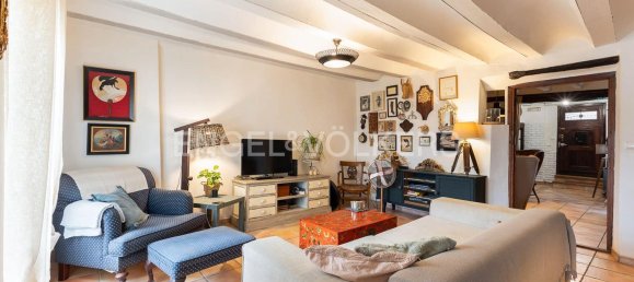 5 bedrooms House in Requena, Spain No. 177243 4