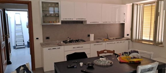 4-Zimmer Doppelhaus in Baronissi, Italy, Nr. 8037 10