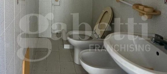 9 rooms House in Calvi Risorta, Italy No. 282678 7