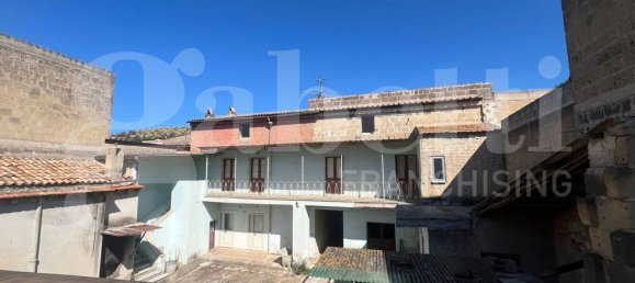 9 rooms House in Calvi Risorta, Italy No. 282678 10