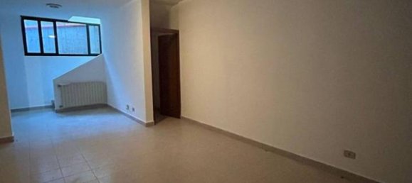 4 rooms Villa in Cislago, Italy No. 35350 6