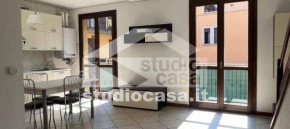 2 chambres Maison à Urgnano, Italy No. 351935 6