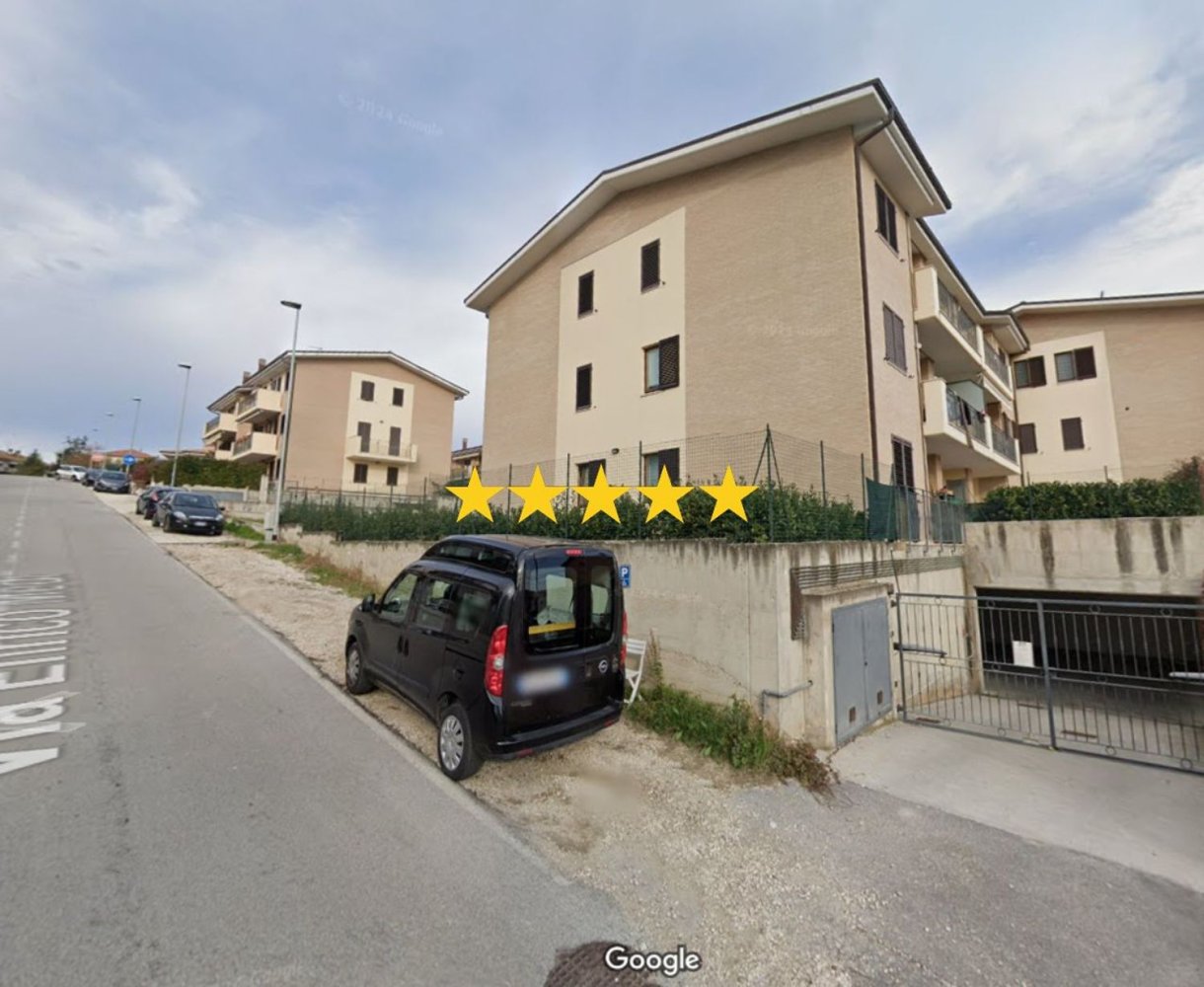5-salle Appartement à Porto San Giorgio, Italy No. 93333