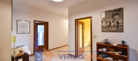2 bedrooms Apartment in Moncalieri, Italy No. 311230 2