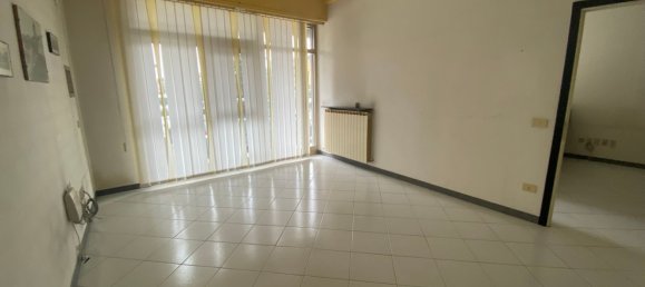 81m² Office in Bastia Umbra, Italy No. 77464 15