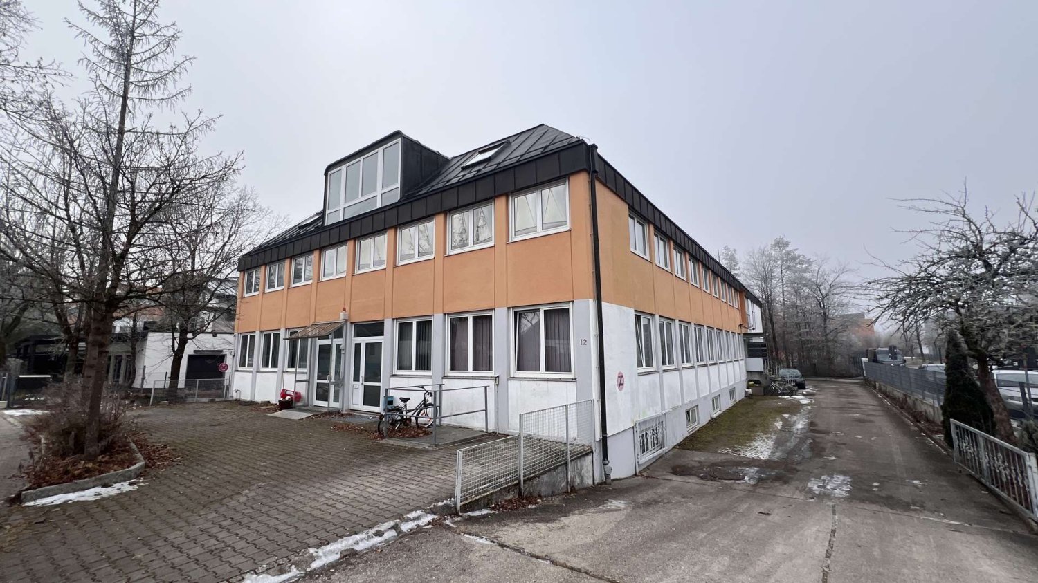 Gebäude in München, Germany 1800m², Nr. 207971