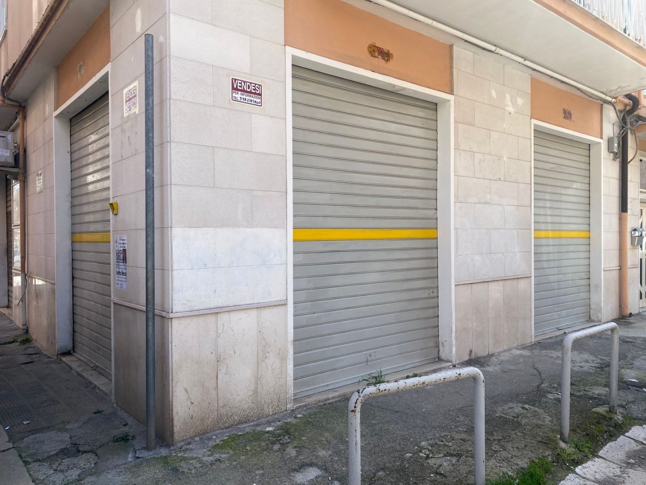 50m² Commercial property in Foggia, Italy No. 256835
