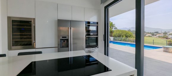 Villa T4 em Mijas, Spain N.º 136239 10