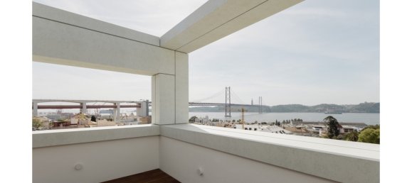 5 bedrooms Villa in Lisbon, Portugal No. 250578 22