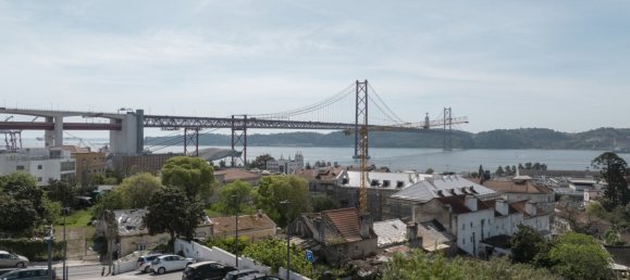 5 bedrooms Villa in Lisbon, Portugal No. 250578 23