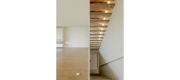 5 bedrooms Villa in Lisbon, Portugal No. 250578 19