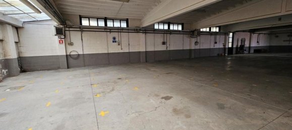 1400m² Warehouse in Castiglione Olona, Italy No. 135315 2