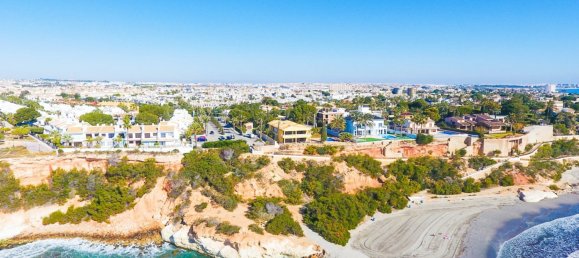 6 bedrooms Villa in Orihuela, Spain No. 4192 18