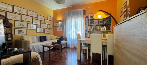 3 rooms Apartment in Monterotondo, Italy No. 273791 2