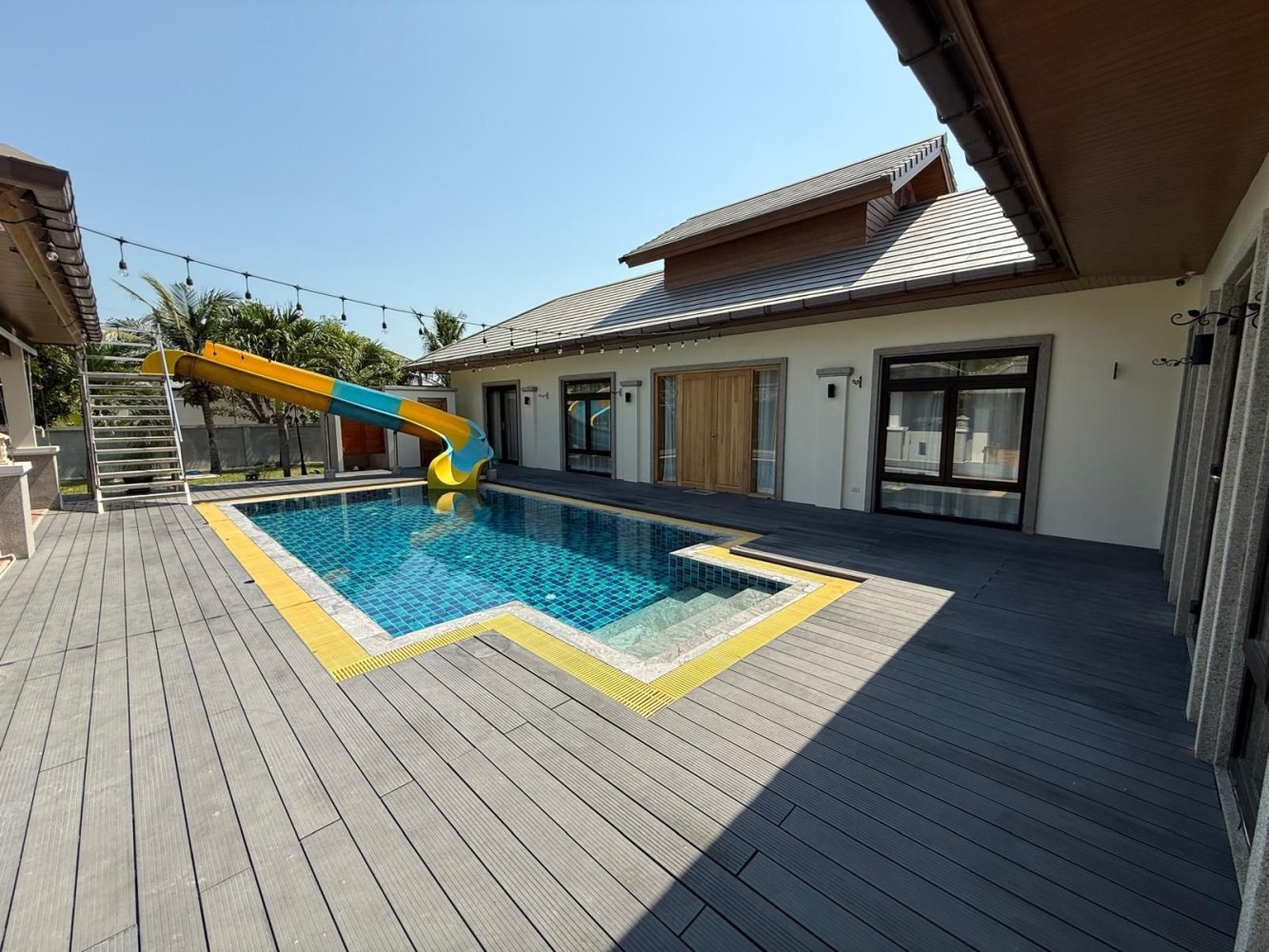 3 chambres Villa à Cha-am, Thailand No. 72335