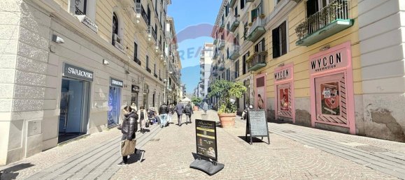 1 chambre Appartement à Naples, Italy No. 167991 2