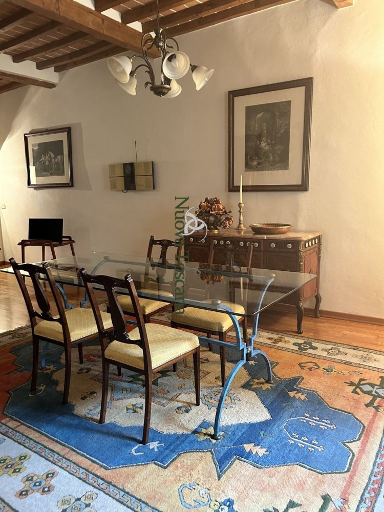 Apartamento de 5 divisões em Arezzo, Italy N.º 308101