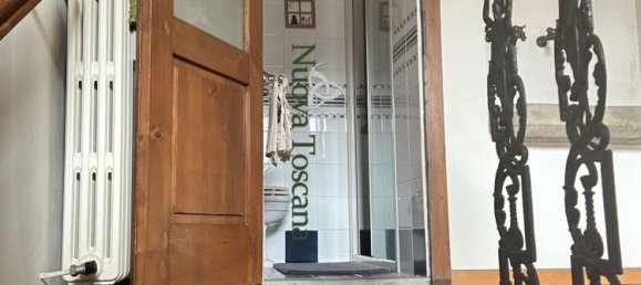 Apartamento de 5 divisões em Arezzo, Italy N.º 308101 17