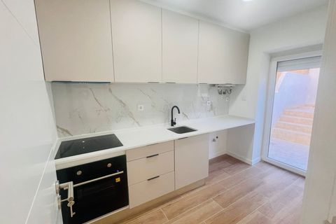 2 bedrooms Apartment in Sintra, Portugal No. 223083