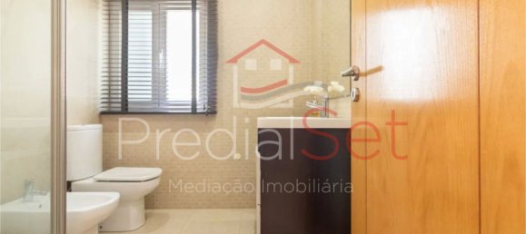 4 غرف نوم منزل في Setubal, Portugal رقم 116430 49