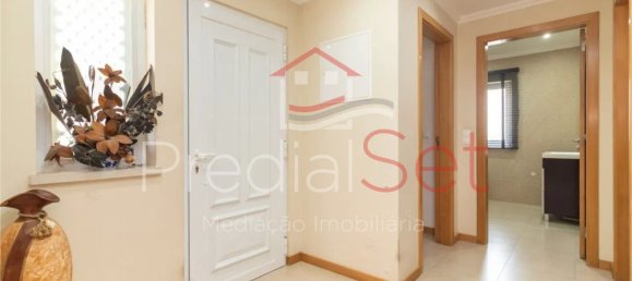 4 غرف نوم منزل في Setubal, Portugal رقم 116430 48