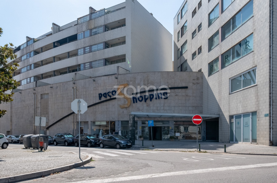 47m² Commercial property in Pacos de Ferreira, Portugal No. 262571