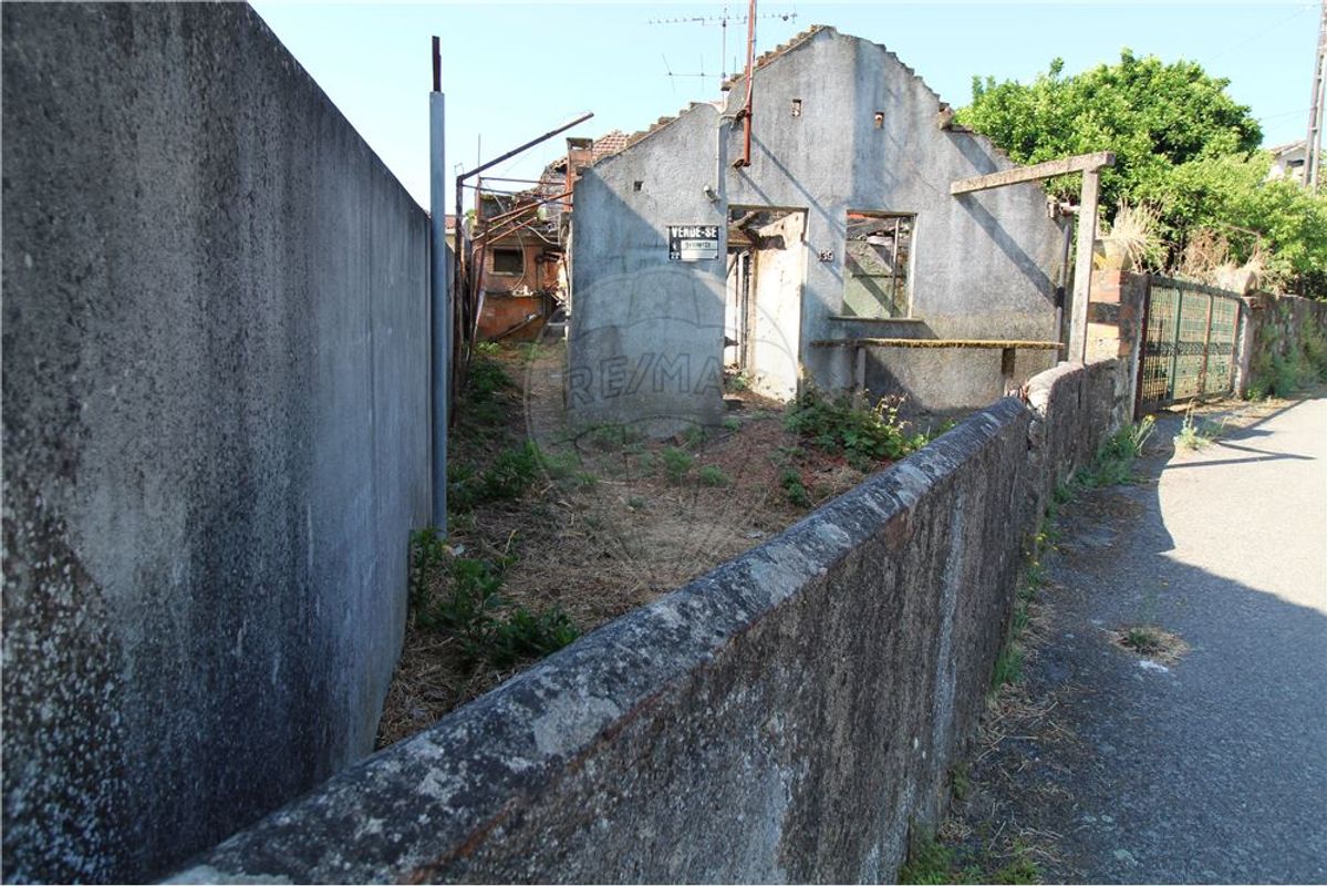 Casa de 3 dormitorios en Canas de Santa Maria, Portugal No. 22067