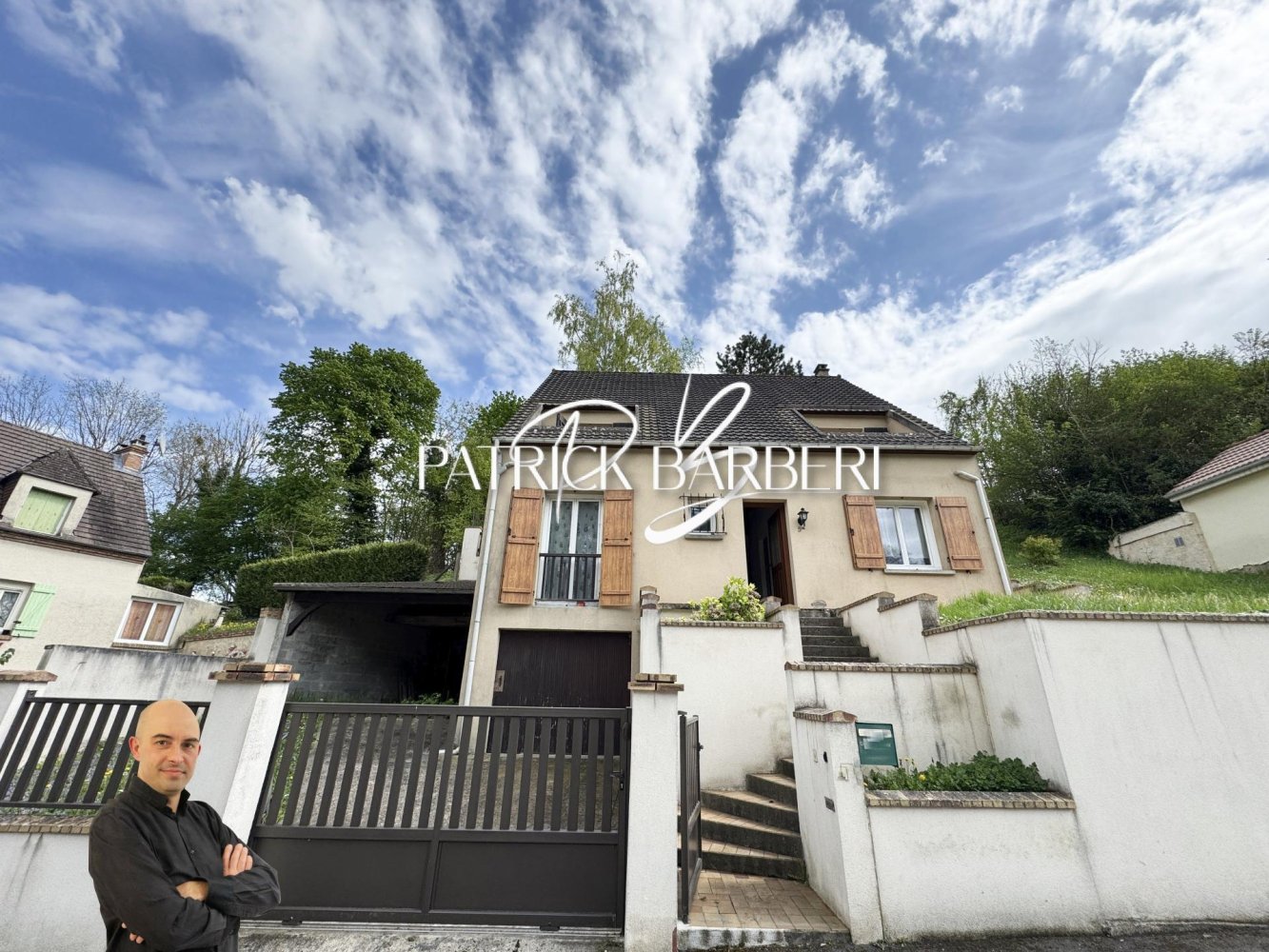 Casa de 5 dormitorios en Val-d'Oise, France No. 290938