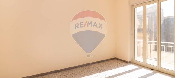 4 bedrooms Apartment in Acireale, Italy No. 45154 10