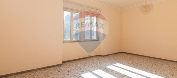 4 bedrooms Apartment in Acireale, Italy No. 45154 7