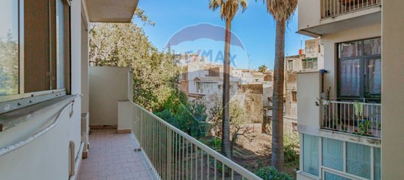 4 bedrooms Apartment in Acireale, Italy No. 45154 45