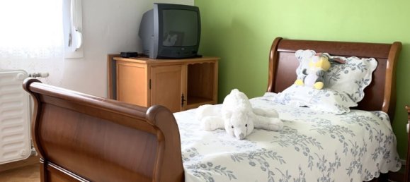 Casa de 4 dormitorios en Sainghin-en-Weppes, France No. 252448 7