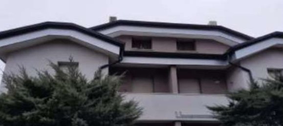 Квартира с 3 спальнями в Порденоне, Италия № 381263 2