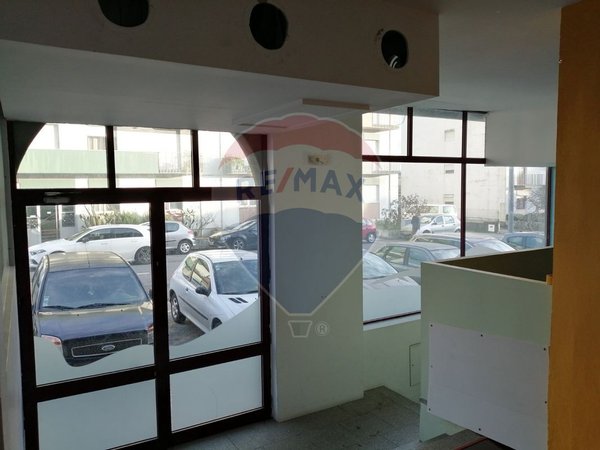 Коммерческая недвижимость 304м² в Визеу, Португалия № 39675