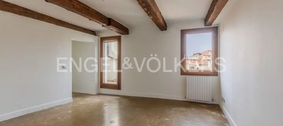 6 rooms Penthouse in Venice, Italy No. 136024 13