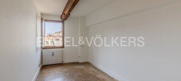 6 rooms Penthouse in Venice, Italy No. 136024 17