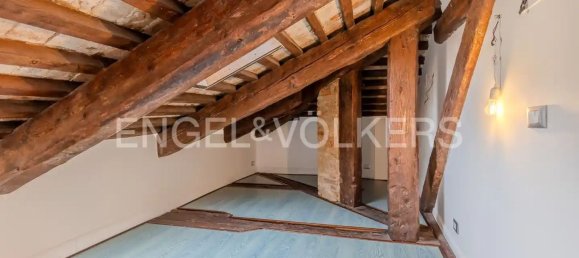 6 rooms Penthouse in Venice, Italy No. 136024 9