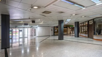  عقار تجاري في Granada, Spain 25متر مربع رقم 181206