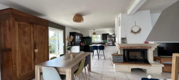 3 Schlafzimmer Haus in La Possonniere, France, Nr. 333126 4